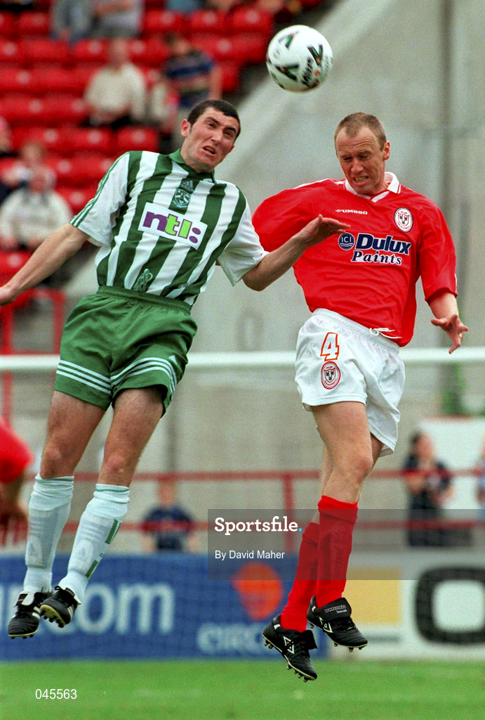 13 August 2000; Tony McCarthy of Shelbourne in action against Jason Byrne of Bray Wanderers during the Eircom League Premier Division match between Shelbourne and Bray Wanderers at Tolka Park in Dublin. Photo by David Maher/Sportsfile
