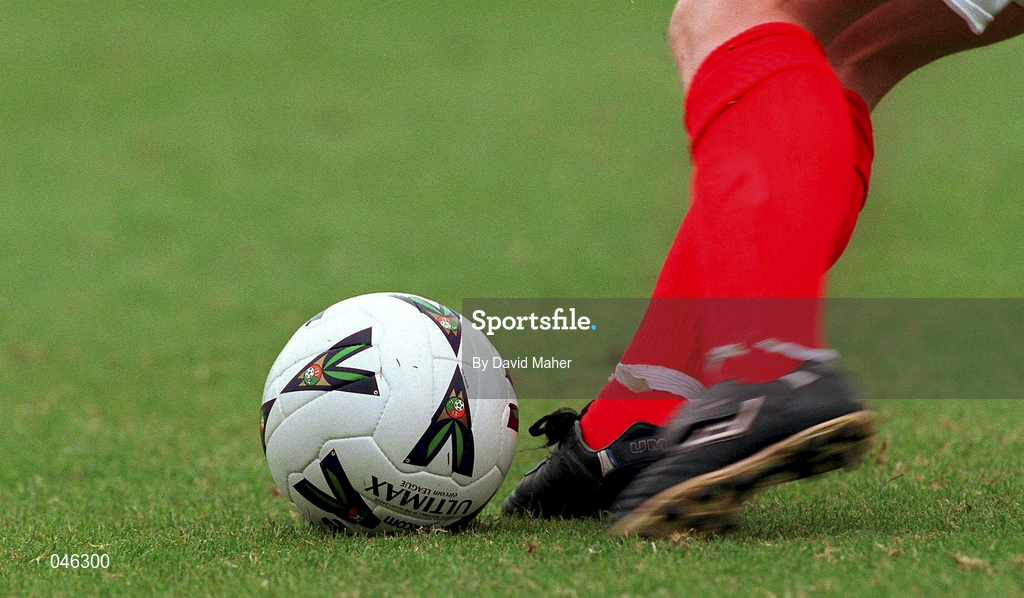 13 August 2000; A player kicks a football during the Eircom League Premier Division match between Shelbourne and Bray Wanderers at Tolka Park in Dublin. Photo by David Maher/Sportsfile