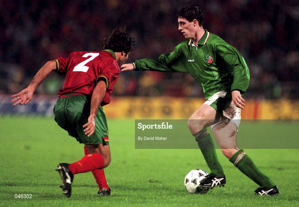 15 November 1995; Mark Kennedy of Republic of Ireland during the UEFA EURO1996 Qualifier Group 6 match between Portugal and Republic of Ireland at Estádio do SL Benfica in Lisbon, Portugal. Photo by David Maher/Sportsfile