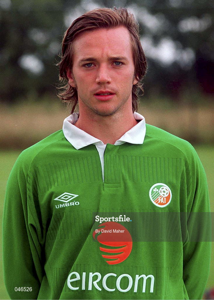 30 August 2000; David Connolly of Republic of Ireland prior to the team's departure for the first game against Holland in their 2002 FIFA World Cup Qualifying Campaign. Photo by David Maher/Sportsfile