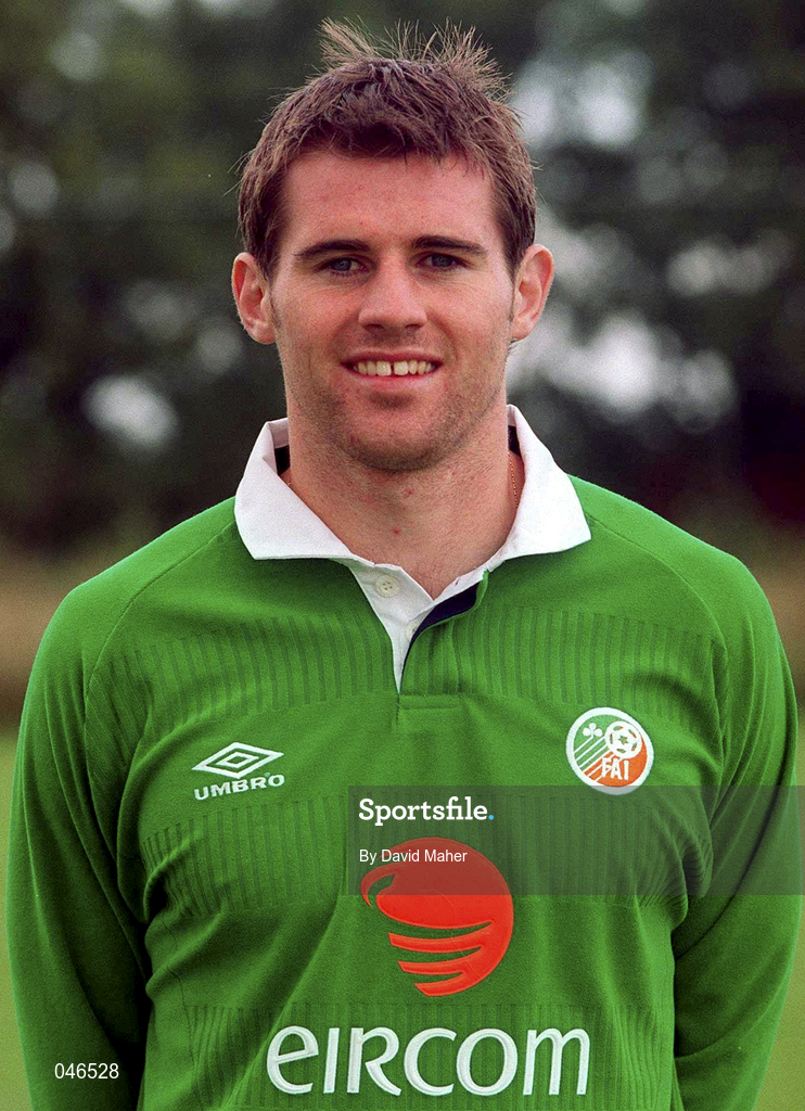 30 August 2000; Kevin Kilbane of Republic of Ireland prior to the team's departure for the first game against Holland in their 2002 FIFA World Cup Qualifying Campaign. Photo by David Maher/Sportsfile