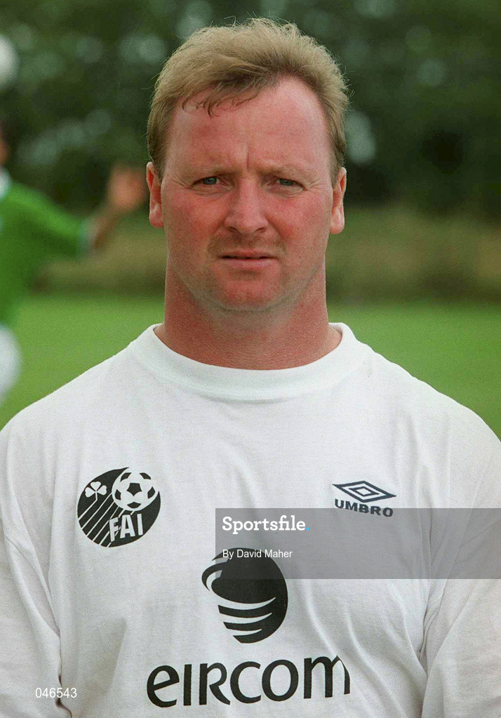 30 August 2000; Republic of Ireland team security Tony Hickey officer prior to the team's departure for the first game against Holland in their 2002 FIFA World Cup Qualifying Campaign. Photo by David Maher/Sportsfile