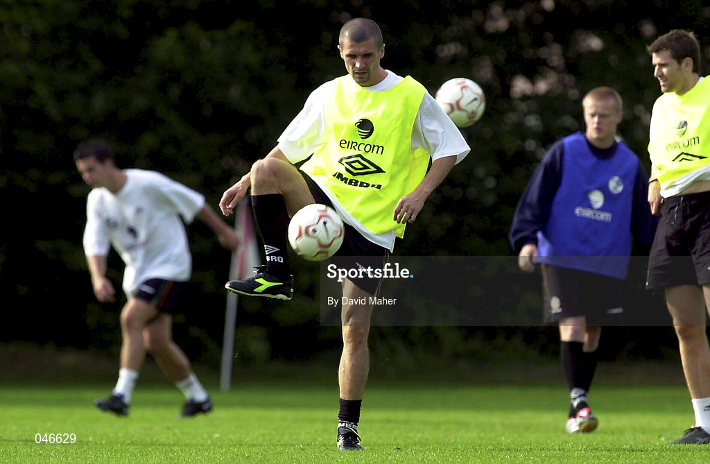 31 August 2000; Roy Keane during Republic of Ireland Squad Training at the Sport Park Riekershaven in Amsterdam, Netherlands. Photo by David Maher/Sportsfile