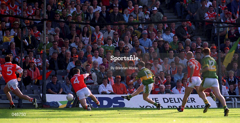 2 September 2000; Mike Frank Russell of Kerry scores his second goal against Armagh during the Bank of Ireland All-Ireland Senior Football Championship Semi-Final replay match between Kerry and Armagh at Croke Park in Dublin. Photo by Brendan Moran/Sportsfile