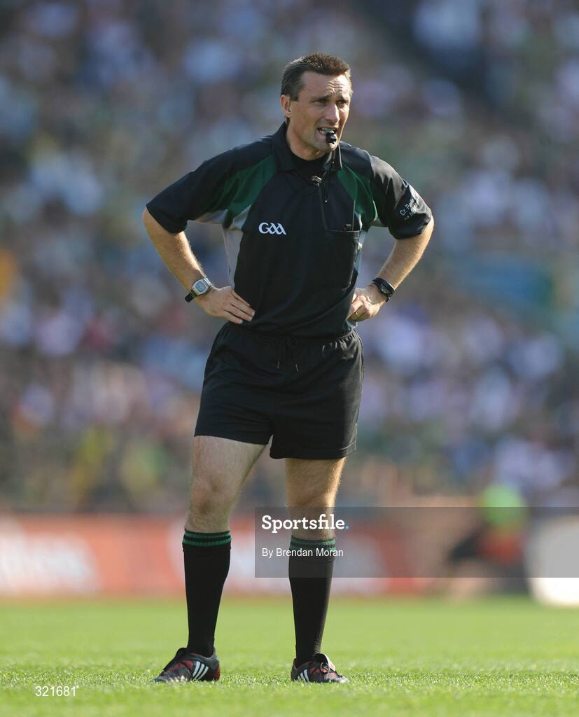 21 September 2008; Referee Maurice Deegan. GAA Football All-Ireland Senior Championship Final, Kerry v Tyrone, Croke Park, Dublin. Picture credit: Brendan Moran / SPORTSFILE