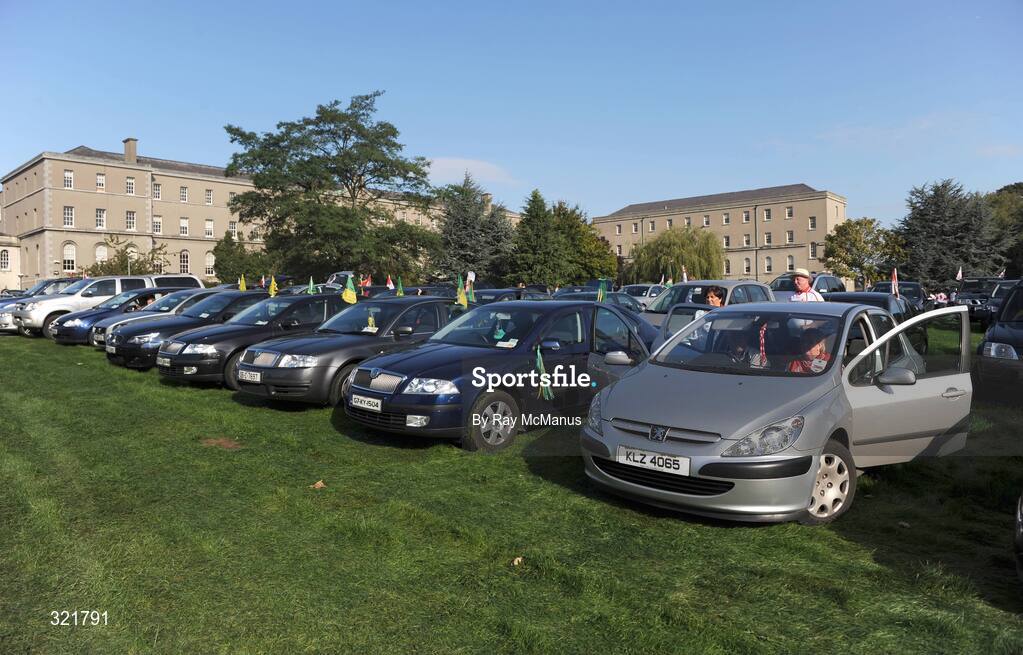 21 September 2008; Supporters park their cars in Clonliffe College for the game. GAA Football All-Ireland Senior Championship Final, Kerry v Tyrone, Croke Park, Dublin. Picture credit: Ray McManus / SPORTSFILE
