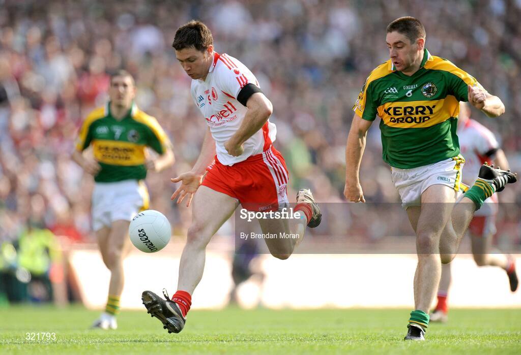 21 September 2008; Enda McGinley, Tyrone, in action against Darragh O Se, Kerry. GAA Football All-Ireland Senior Championship Final, Kerry v Tyrone, Croke Park, Dublin. Picture credit: Brendan Moran / SPORTSFILE