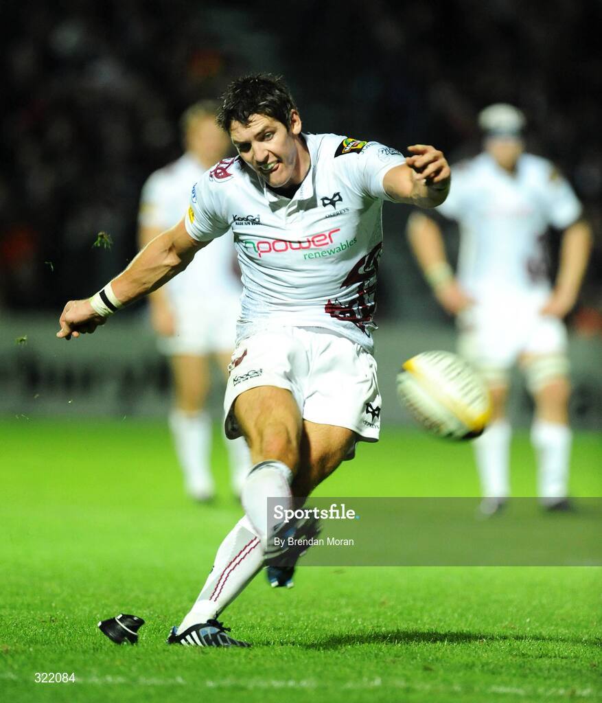 19 September 2008; James Hook, Ospreys. Magners League, Leinster v Neath Swansea Ospreys, RDS, Dublin. Picture credit: Brendan Moran / SPORTSFILE