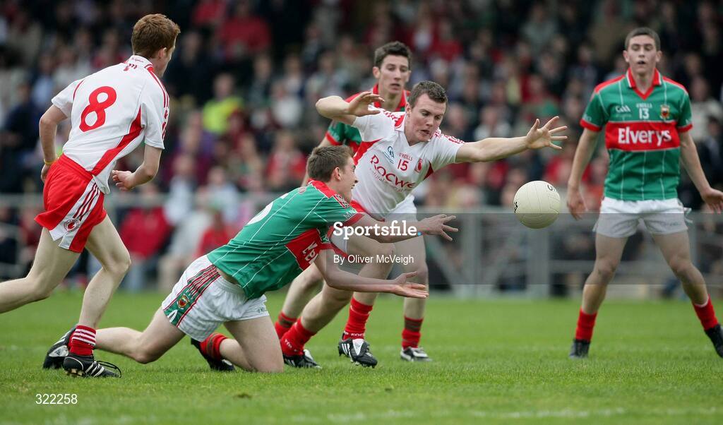 27 September 2008; Shane McHale, Mayo, in action against Conor O'Neill, Tyrone. ESB GAA Football All-Ireland Minor Championship Final Replay, Tyrone v Mayo, Pearse Park, Longford. Picture credit: Oliver McVeigh / SPORTSFILE