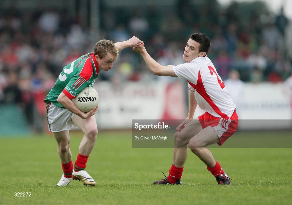 27 September 2008; Daniel O'Hara, Mayo, in action against Finbar McQuaid, Tyrone. ESB GAA Football All-Ireland Minor Championship Final Replay, Tyrone v Mayo, Pearse Park, Longford. Picture credit: Oliver McVeigh / SPORTSFILE