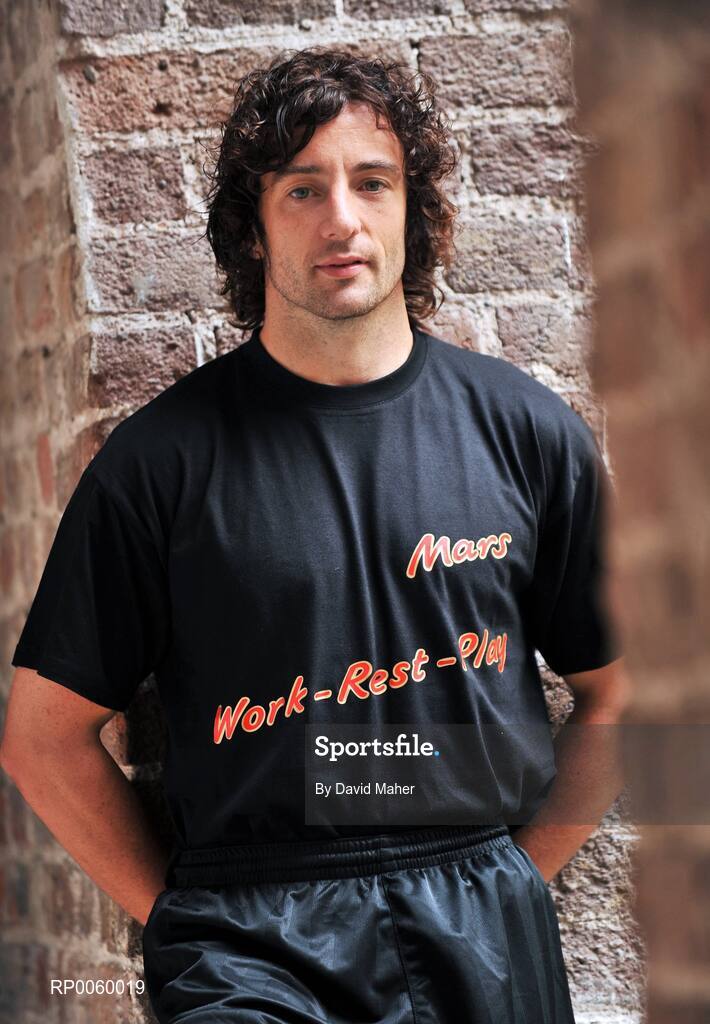 24 September 2008; Irish soccer international Stephen Hunt, pictured, along with athletics hero Eamonn Coghlan and top GAA star Alan Brogan at the launch of the MARS Work - Rest - Play survey in Dublin. The Mars 'Work - Rest -  Play' survey gives insight into the lives of Irish athletes both professional and amateur. Over thirty athletes from various codes including Rugby, Soccer, Gaelic Football, Hurling, Cycling and Athletics took part, revealing how both current and past sports stars train and workout, the importance of rest within their training regime, and how they like to chill out or play on those rare occasions they have down time! Wilson Hartnell Public Relations, Ely Place, Dublin. Picture credit: David Maher / SPORTSFILE