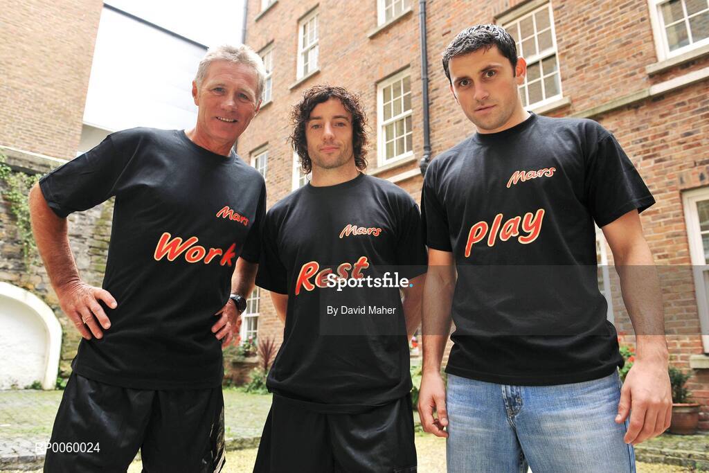 24 September 2008; Irish soccer international Stephen Hunt, centre, along with athletics hero Eamonn Coghlan, left and top GAA star Alan Brogan at the launch of the MARS Work - Rest - Play survey in Dublin. The Mars 'Work - Rest -  Play' survey gives insight into the lives of Irish athletes both professional and amateur. Over thirty athletes from various codes including Rugby, Soccer, Gaelic Football, Hurling, Cycling and Athletics took part, revealing how both current and past sports stars train and workout, the importance of rest within their training regime, and how they like to chill out or play on those rare occasions they have down time! Wilson Hartnell Public Relations, Ely Place, Dublin. Picture credit: David Maher / SPORTSFILE