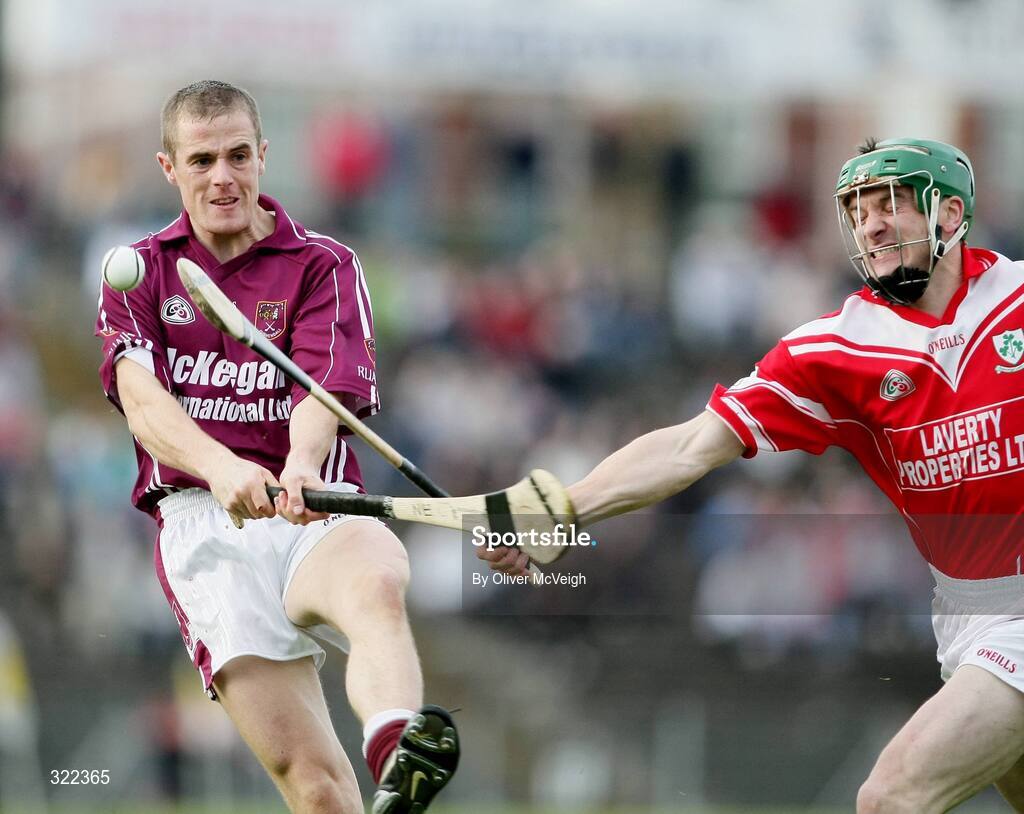 28 September 2008; Sean Delargy, Cushendalls Ruairi Og's, in action against Paul Gillen, Loughgiel Shamrocks. Antrim County Senior Hurling Final, Cushendalls Ruairi Og's v Loughgiel Shamrocks, Casement Park, Belfast, Co. Antrim. Picture credit: Oliver McVeigh / SPORTSFILE
