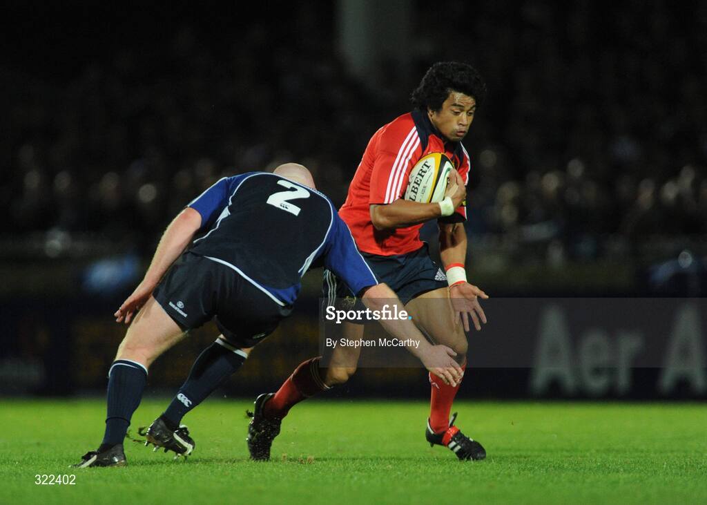 28 September 2008; Lifeimi Mafi, Munster, is tackled by Bernard Jackman, Leinster. Magners League, Leinster v Munster, RDS, Dublin. Picture credit: Stephen McCarthy / SPORTSFILE