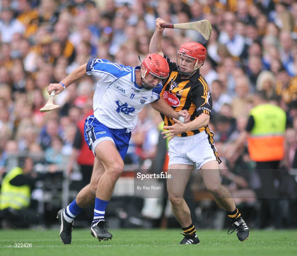 7 September 2008; Seamus Prendergast, Waterford, in action against Tommy Walsh, Kilkenny. GAA Hurling All-Ireland Senior Championship Final, Kilkenny v Waterford, Croke Park, Dublin. Picture credit: Ray Ryan / SPORTSFILE