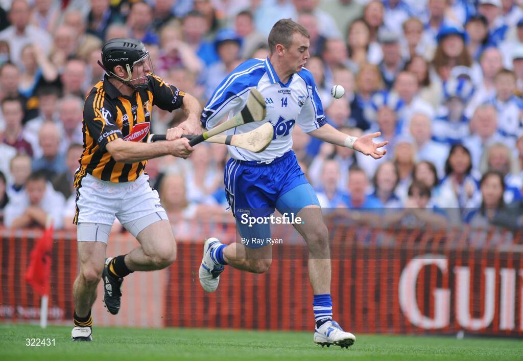 7 September 2008; Eoin Kelly, Waterford, in action against Noel Hickey, Kilkenny. GAA Hurling All-Ireland Senior Championship Final, Kilkenny v Waterford, Croke Park, Dublin. Picture credit: Ray Ryan / SPORTSFILE