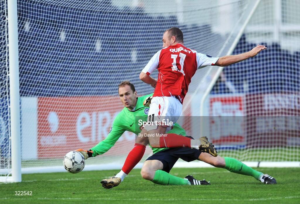 30 September 2008; Mark Quigley, St Patrick's Athletic, in action against goalkeeper Jaroslav Drobny, Hertha Berlin. UEFA Cup First Round 2nd leg, St Patrick's Athletic v Hertha Berlin, RDS, Dublin. Picture credit: David Maher / SPORTSFILE