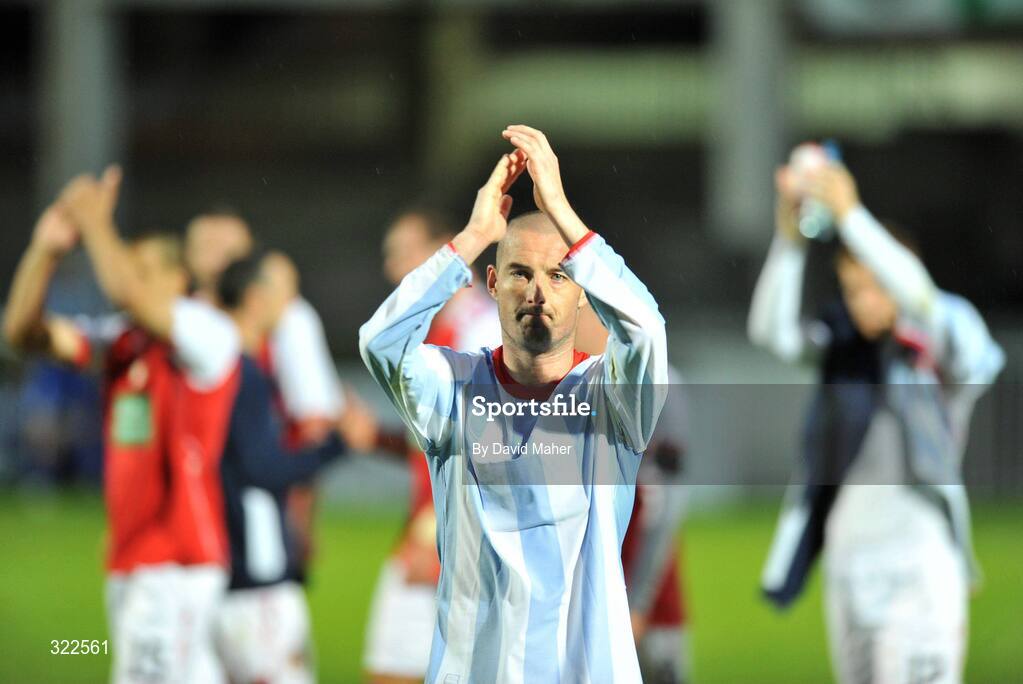 30 September 2008; St Patrick's Athletic's Dave Rogers  applauds the supporters at the end of the game. UEFA Cup First Round 2nd leg, St Patrick's Athletic v Hertha Berlin, RDS, Dublin. Picture credit: David Maher / SPORTSFILE