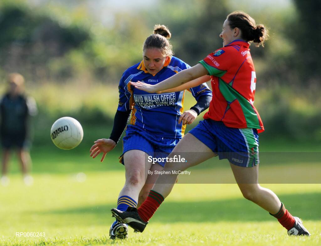27 September 2008; Niamh Briggs, Abbeyside, Waterford, in action against Niamh Daly, Shamrocks, Offaly. All-Ireland Ladies Football 7's, Junior Championship Semi-Final, Naomh Mearnog, Portmarnock, Dublin. Picture credit: Stephen McCarthy / SPORTSFILE