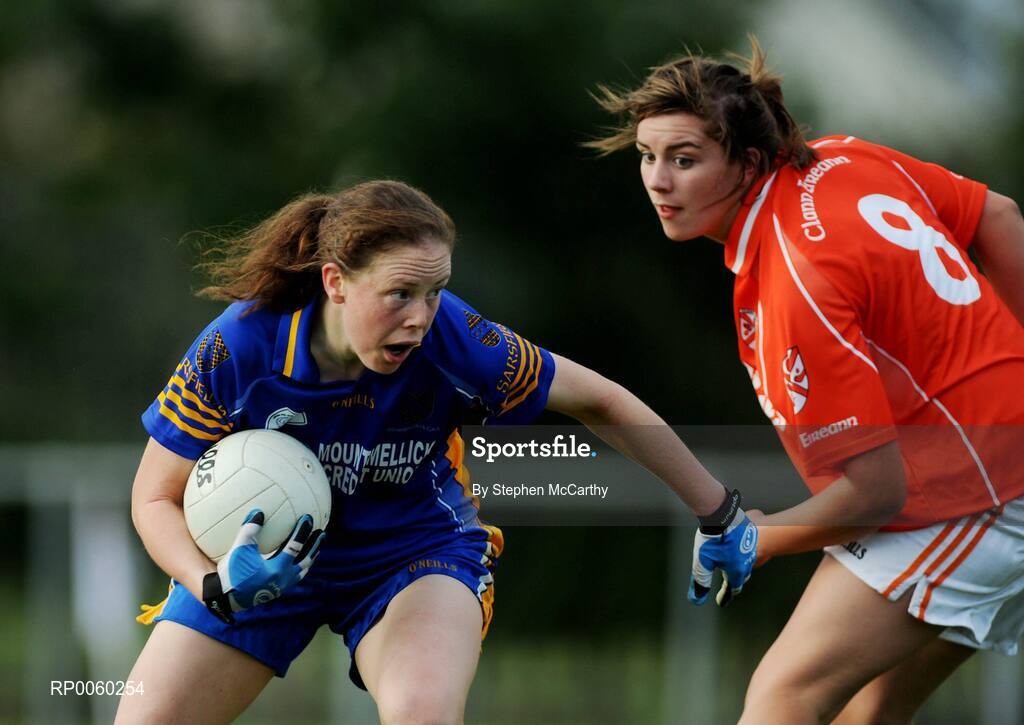 27 September 2008; Ashling Dunphy, Sarsfield, Laois, in action against Marian Fitzsimons, Clann Eireann, Armagh. All-Ireland Ladies Football 7's, Senior Championship Semi-Final, Naomh Mearnog, Portmarnock, Dublin. Picture credit: Stephen McCarthy / SPORTSFILE