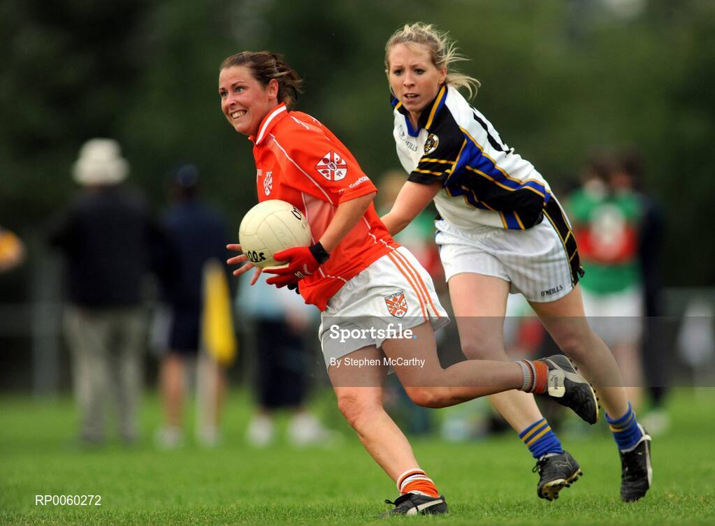 27 September 2008; Shauna O'Hagan, Clann Eireann, Armagh, in action against Sinead Tracey, Naomh Mearnog/St. Sylvester's, Dublin. All-Ireland Ladies Football 7's, Senior Championship Final, Naomh Mearnog, Portmarnock, Dublin. Picture credit: Stephen McCarthy / SPORTSFILE  *** Local Caption *** 7 v 13