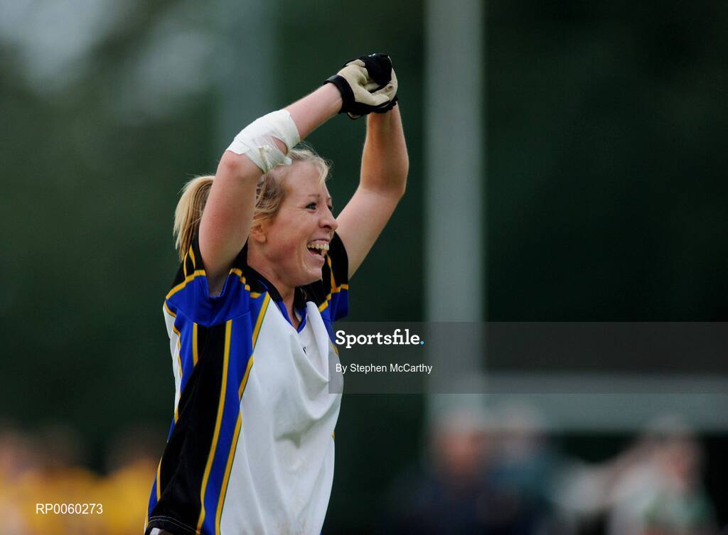 27 September 2008; Sinead Tracey, Naomh Mearnog/St. Sylvester's, Dublin, celebrates after her side's victory over Clann Eireann, Armagh. All-Ireland Ladies Football 7's, Senior Championship Final, Naomh Mearnog, Portmarnock, Dublin. Picture credit: Stephen McCarthy / SPORTSFILE