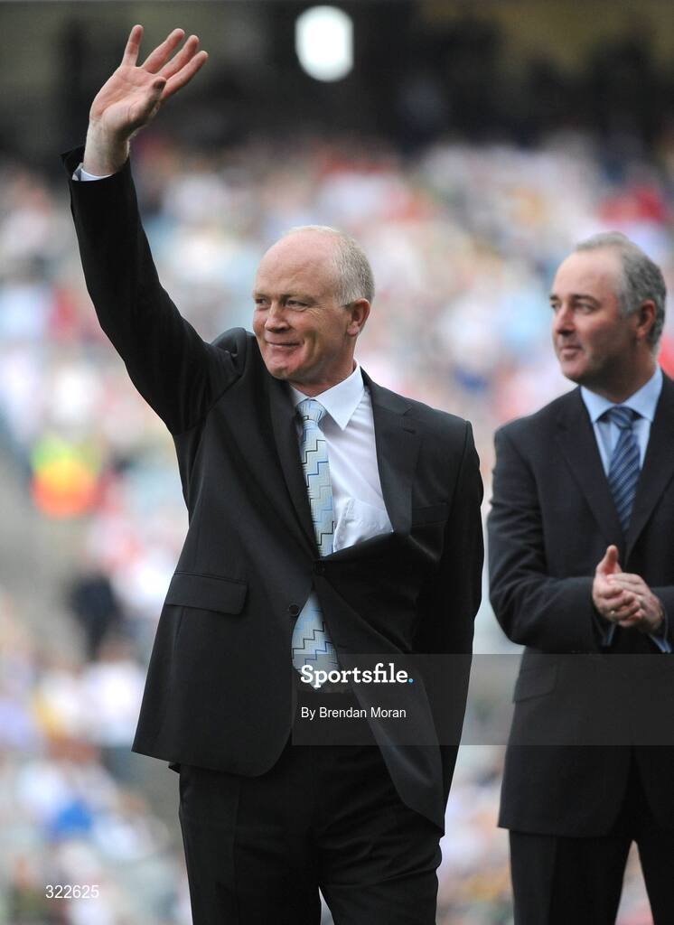 21 September 2008; Barney Rock waves to the crowd during the 1983 Dublin All-Ireland winning team presentation before the game. GAA Football All-Ireland Senior Championship Final, Kerry v Tyrone, Croke Park, Dublin. Picture credit: Brendan Moran / SPORTSFILE