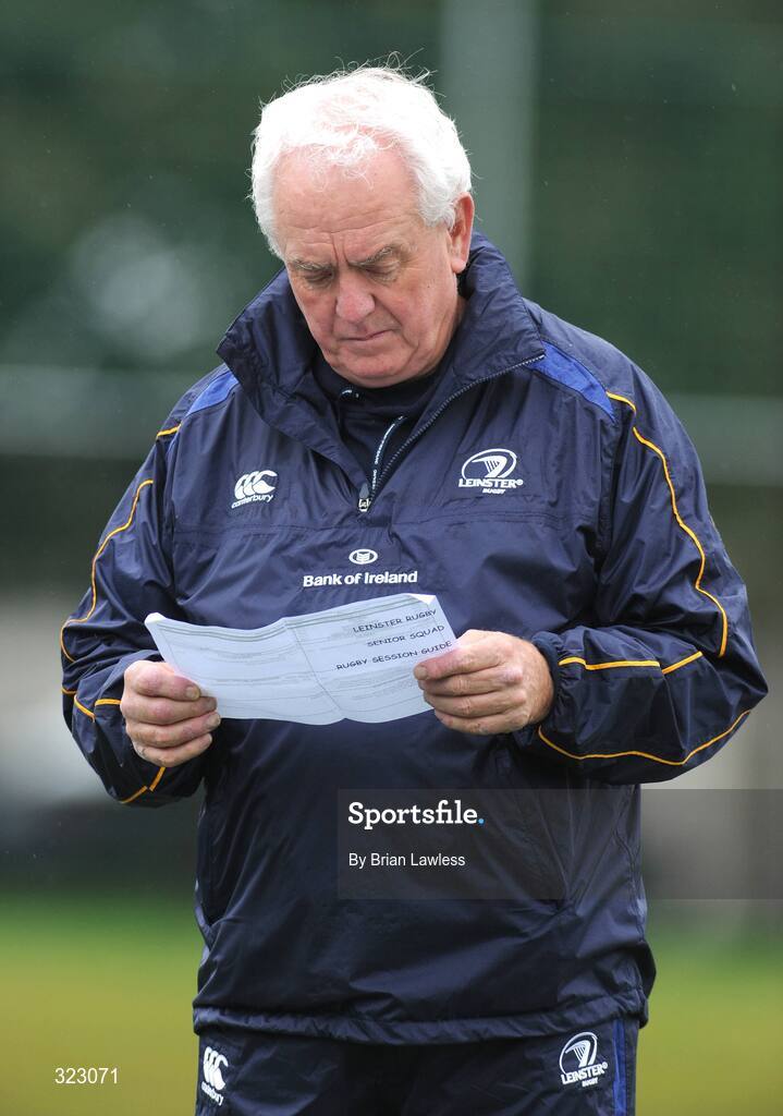 7 October 2008; Consultant coach Alan Gaffney during a Leinster rugby squad training session. UCD, Dublin. Picture credit: Brian Lawless / SPORTSFILE