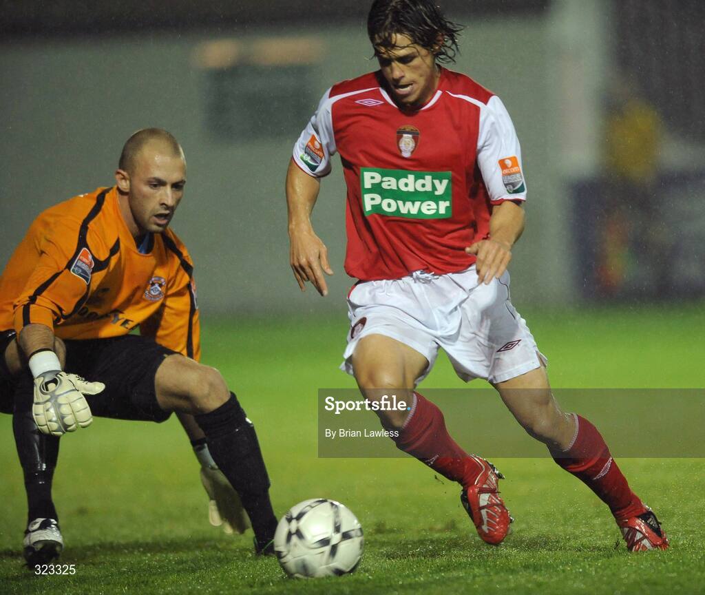 10 October 2008; Ryan Guy, St Patrick's Athletic, in action against James McCarthy, Cobh Ramblers. eircom League Premier Division, St Patrick's Athletic v Cobh Ramblers, Richmond Park, Dublin. Picture credit: Brian Lawless / SPORTSFILE