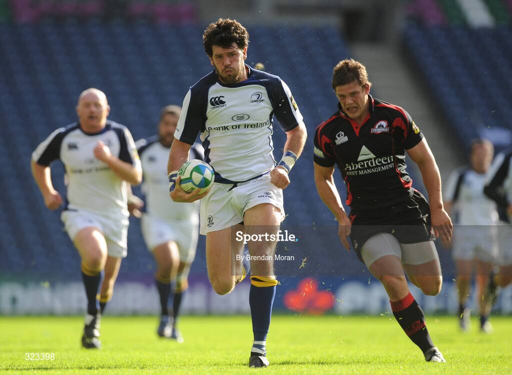 11 October 2008; Shane Horgan, Leinster, races clear of the Edinburgh defence on his way to scoring his side's fourth try. Heineken Cup, Pool 2, Round 1, Edinburgh v Leinster, Murrayfield, Edinburgh, Scotland. Picture credit: Brendan Moran / SPORTSFILE