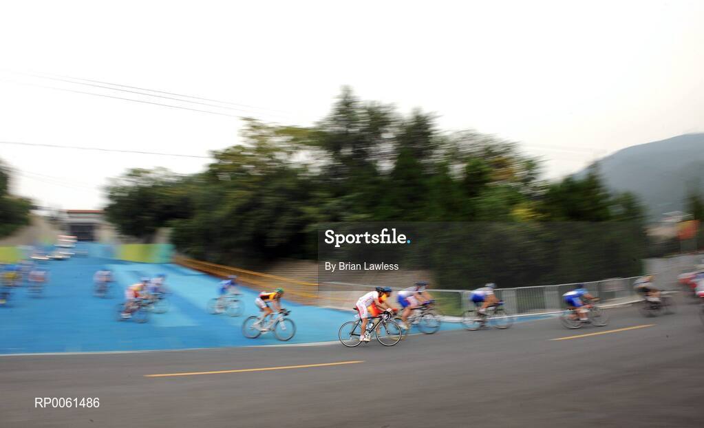 13 September 2008; A general view during the Men's road race. Beijing Paralympic Games 2008, Men's Road Race - LC1 / 2 / CP4, Road Cycling Course, Ming Tombs Reservoir, Beijing, China. Picture credit: Brian Lawless / SPORTSFILE