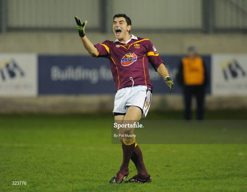 13 October 2008; Oliver Plunketts/Eoghan Ruadh's Bernard Brogan celebrates after scoring the final point of the game. Dublin Senior Football Semi-Final, Ballymun Kickhams v Oliver Plunketts/Eoghan Ruadh, Parnell Park, Dublin. Picture credit: Pat Murphy / SPORTSFILE