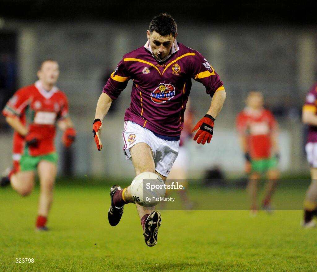 13 October 2008; Alan Brogan, Oliver Plunketts/Eoghan Ruadh. Dublin Senior Football Semi-Final, Ballymun Kickhams v Oliver Plunketts/Eoghan Ruadh, Parnell Park, Dublin. Picture credit: Pat Murphy / SPORTSFILE
