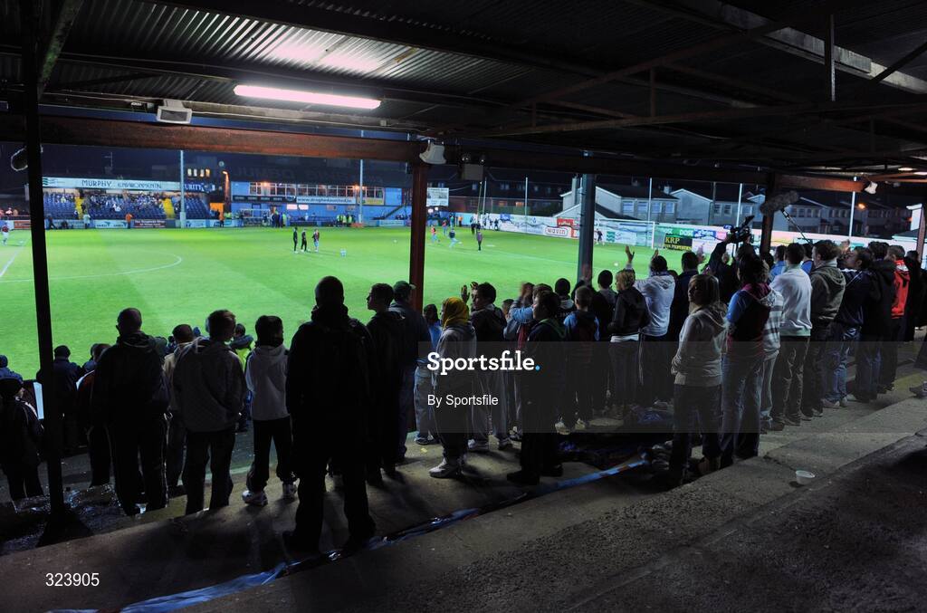10 October 2008; A general view of fans before the game. eircom League Premier Division, Drogheda United v Bohemians, United Park, Drogheda. Photo by Sportsfile