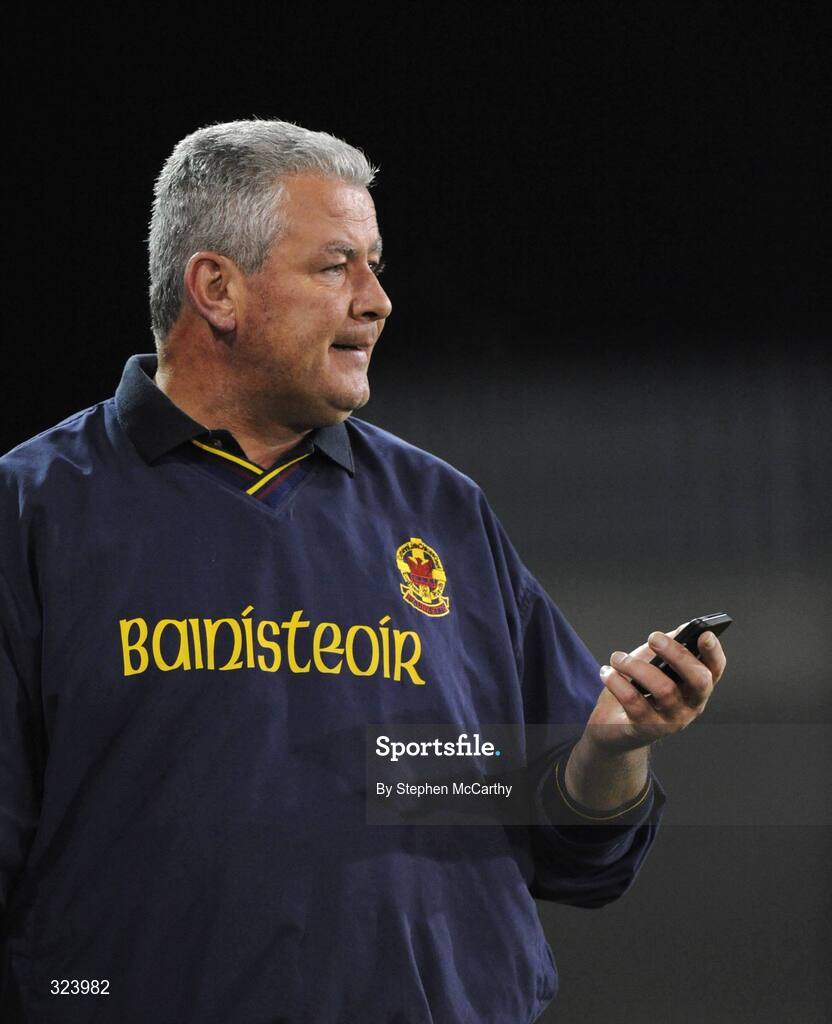 13 October 2008; Oliver Plunketts/Eoghan Ruadh manager Dermot Kelly. Dublin Senior Football Semi-Final, Ballymun Kickhams v Oliver Plunketts/Eoghan Ruadh, Parnell Park, Dublin. Picture credit: Stephen McCarthy / SPORTSFILE