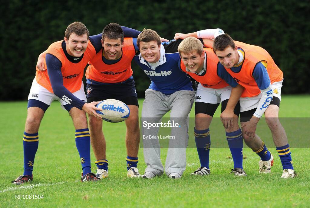 12 October 2008; RAZOR SHARP SKILLS: Irish rugby legend Brian O’Driscoll pulled on his Gillette jersey as he hosted the 2008 Gillette Fusion Rugby Coaching Clinic at Wanderers Rugby Club. The Clinic saw 45 lucky participants gather from all parts of the country to take part in an exclusive days’ coaching with the Irish Rugby Captain and Leinster star along with top Leinster coaches. To see all the action and top tips log on to www.gillettechampions.ie. At the clinic is Brian O'Driscoll with, from left, Jonathan Wright, James Henly, Philip Whyte, and Adam McCusker, from Bangor, Co. Down. Wanderers Rugby Club, Merrion Road, Ballsbridge, Dublin. Picture credit: Brian Lawless / SPORTSFILE