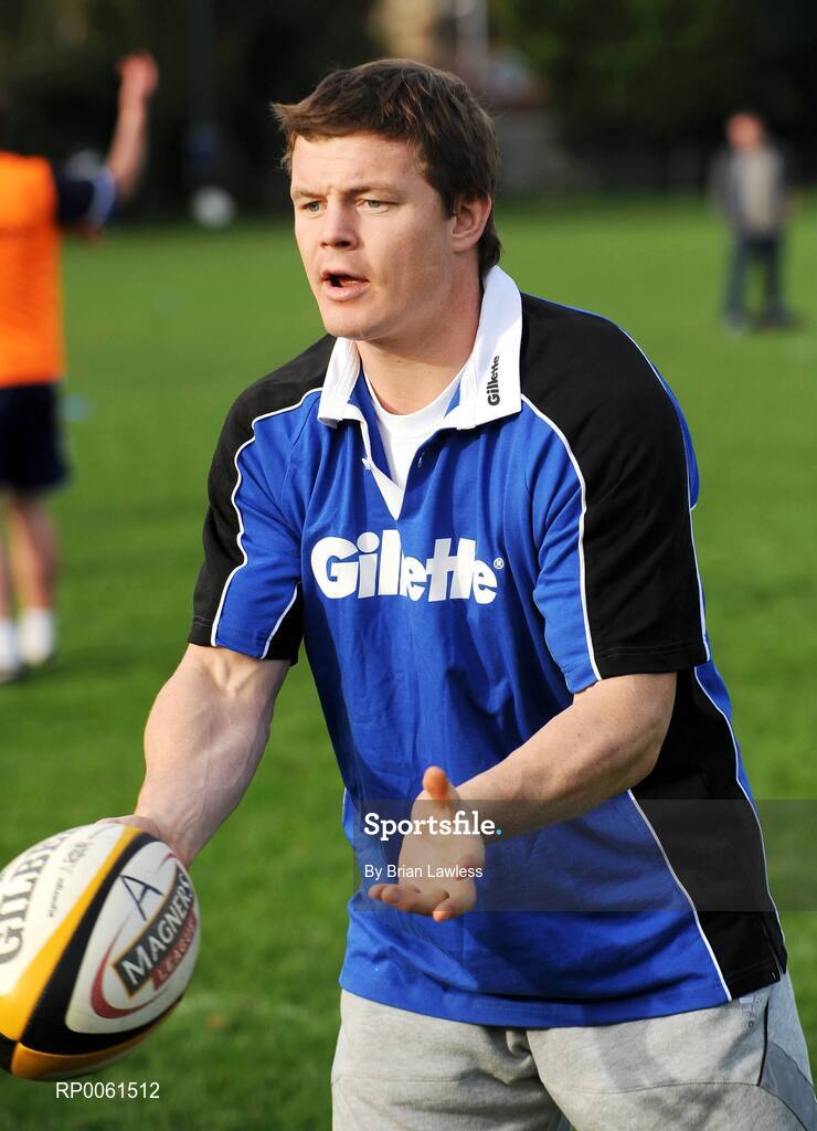 12 October 2008; RAZOR SHARP SKILLS: Irish rugby legend Brian O’Driscoll pulled on his Gillette jersey as he hosted the 2008 Gillette Fusion Rugby Coaching Clinic at Wanderers Rugby Club. The Clinic saw 45 lucky participants gather from all parts of the country to take part in an exclusive days’ coaching with the Irish Rugby Captain and Leinster star along with top Leinster coaches. To see all the action and top tips log on to www.gillettechampions.ie. Wanderers Rugby Club, Merrion Road, Ballsbridge, Dublin. Picture credit: Brian Lawless / SPORTSFILE