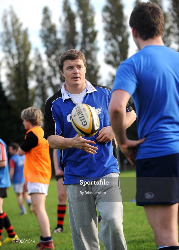 12 October 2008; RAZOR SHARP SKILLS: Irish rugby legend Brian O’Driscoll pulled on his Gillette jersey as he hosted the 2008 Gillette Fusion Rugby Coaching Clinic at Wanderers Rugby Club. The Clinic saw 45 lucky participants gather from all parts of the country to take part in an exclusive days’ coaching with the Irish Rugby Captain and Leinster star along with top Leinster coaches. To see all the action and top tips log on to www.gillettechampions.ie. Wanderers Rugby Club, Merrion Road, Ballsbridge, Dublin. Picture credit: Brian Lawless / SPORTSFILE