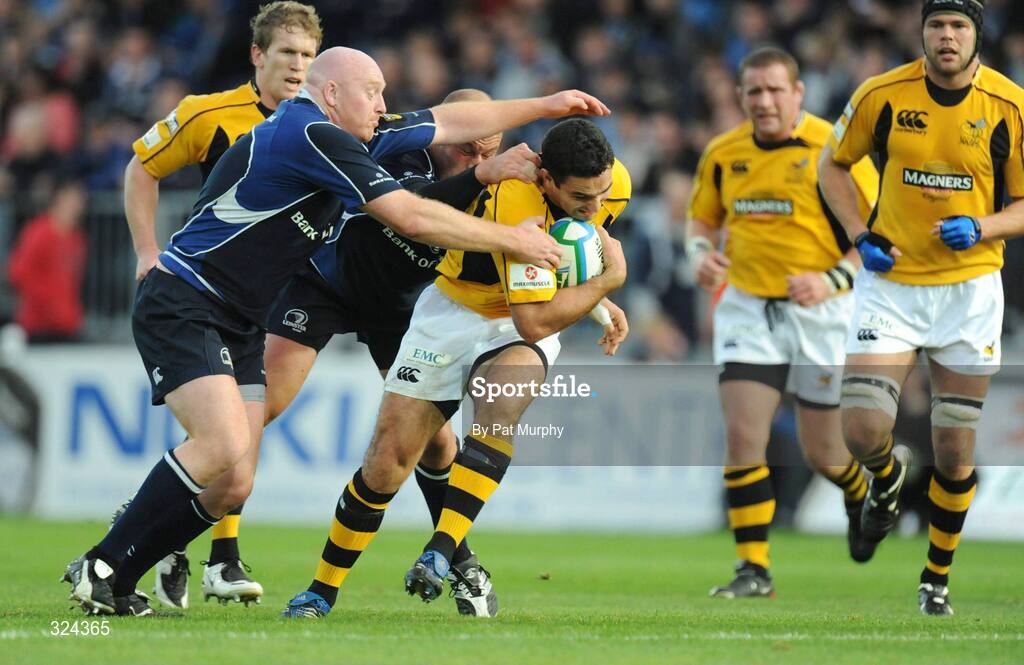 18 October 2008; Jeremy Staunton, London Wasps, is tackled by Bernard Jackman and CJ Van Der Linde, partially hidden, Leinster. Heineken Cup, Pool 2 Round 2, Leinster v London Wasps, RDS, Dublin. Picture credit: Pat Murphy / SPORTSFILE