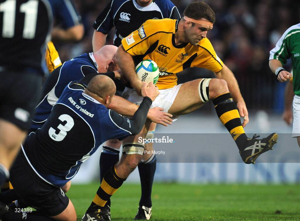 18 October 2008; Joe Worsley, London Wasps, is tackled by Bernard Jackman and CJ Van Der Linde, 3, Leinster. Heineken Cup, Pool 2 Round 2, Leinster v London Wasps, RDS, Dublin. Picture credit: Pat Murphy / SPORTSFILE