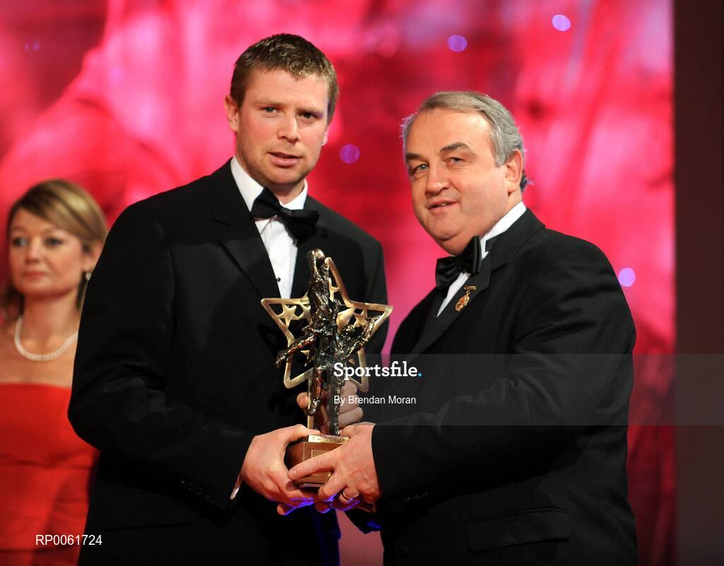 17 October 2008; Tomas O Se of Kerry is presented with his GAA All-Star award by Nickey Brennan, GAA President, during the 2008 GAA All-Stars sponsored by Vodafone. Citywest Hotel, Conference, Leisure & Golf Resort, Dublin. Picture credit: Brendan Moran / SPORTSFILE