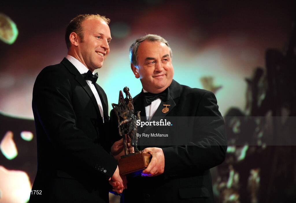 17 October 2008; Shane Ryan of Dublin is presented with his GAA All-Star award by Nickey Brennan, GAA President, during the 2008 GAA All-Stars sponsored by Vodafone. Citywest Hotel, Conference, Leisure & Golf Resort, Dublin. Picture credit: Ray McManus / SPORTSFILE