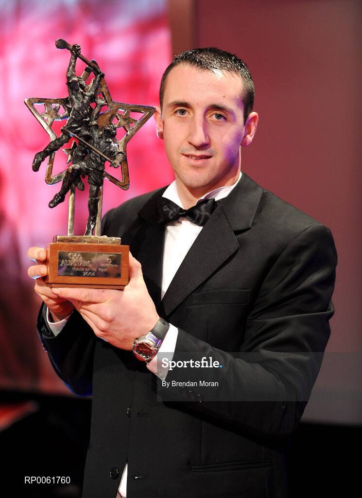 17 October 2008; Eoin Larkin of Kilkenny with his GAA All-Star Hurler of the Year award during the 2008 GAA All-Stars sponsored by Vodafone. Citywest Hotel, Conference, Leisure & Golf Resort, Dublin. Picture credit: Brendan Moran / SPORTSFILE