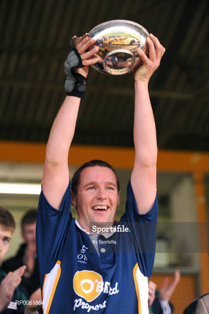 18 October 2008; Scotland captain Kenny Ross lifts the cup. Senior Men's Shinty International, Ireland v Scotland, Nowlan Park, Kilkenny. Photo by Sportsfile