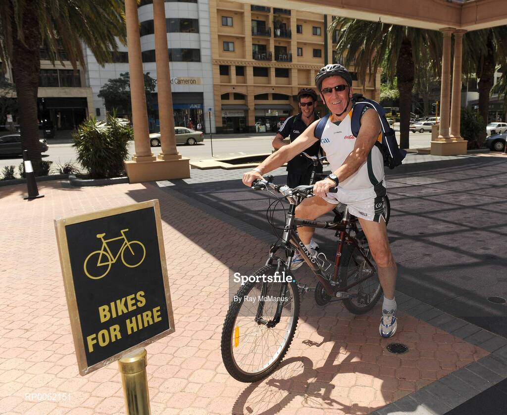 23 October 2008; Irish manager Sean Boylan returns after a spin on his rented bike. 2008 International Rules tour, Subacio Oval, Perth, Australia. Picture credit: Ray McManus / SPORTSFILE