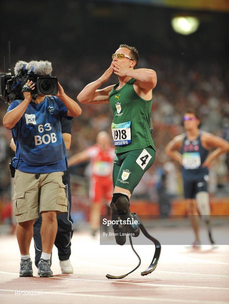 16 September 2008; South Africa's Oscar Pistorius celebrates after winning the Men's 400m T- 44 Final in a world record time of 47.49. Beijing Paralympic Games 2008, Men's 400m T- 44 Final, National Stadium, Olympic Green, Beijing, China. Picture credit: Brian Lawless / SPORTSFILE