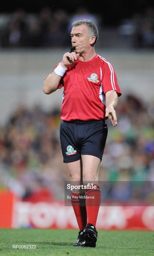 24 October 2008; Referee Pat McEnaney, Ireland. 2008 Toyota International Rules Series, Australia v Ireland, Subiaco Oval, Perth, Western Australia. Picture credit: Ray McManus / SPORTSFILE