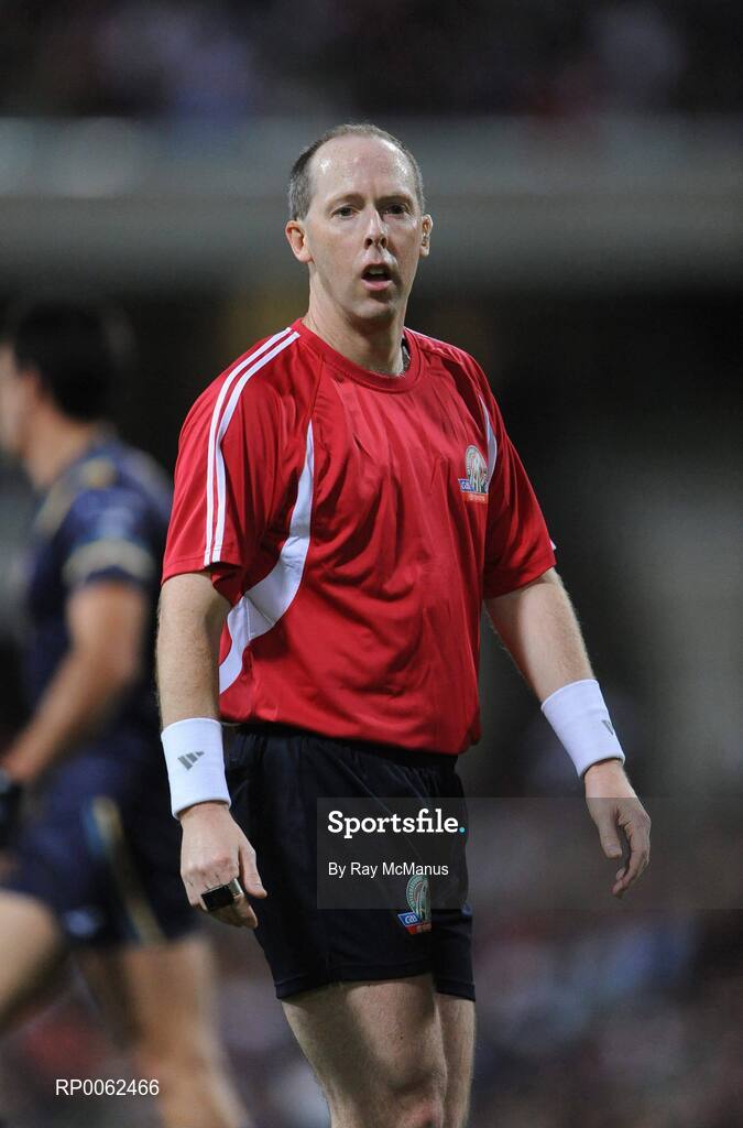 24 October 2008; Australian referee Stephen McBurney. 2008 Toyota International Rules Series, Australia v Ireland, Subiaco Oval, Perth, Western Australia. Picture credit: Ray McManus / SPORTSFILE