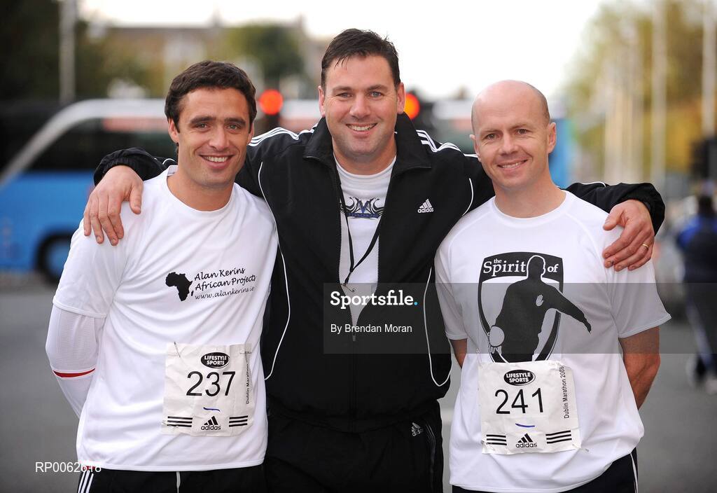 27 October 2008; Members of the adidas Impossible team, from left, Alan Kerins, Dave McCarthy and Peter Canavan before the Lifestyle Sports - adidas Dublin Marathon 2008. Merrion Square, Dublin. Picture credit: Brendan Moran / SPORTSFILE
