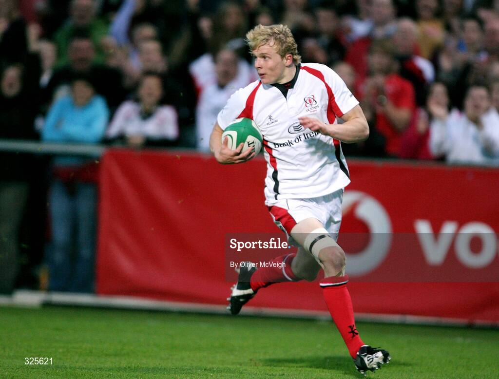 22 August 2008; Chris Cochrane, Ulster, runs in for his side's second try. Pre-Season Friendly, Ulster v Queensland Reds, Ravenhill Park, Belfast, Co. Antrim. Picture credit: Oliver McVeigh / SPORTSFILE